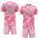 Maillot de football rose clair, noir et rose, motif géométrique abstrait, sublimation Maillot de football rose clair, noir et rose, motif géométrique abstrait, sublimation