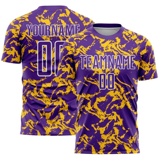 Maillot de football à sublimation, uniforme fluide abstrait or-blanc violet personnalisé Maillot de football à sublimation, uniforme fluide abstrait or-blanc violet personnalisé