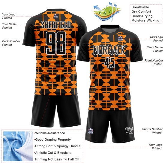 Maillot de football personnalisé à sublimation, motif géométrique, orange et blanc, noir Maillot de football personnalisé à sublimation, motif géométrique, orange et blanc, noir