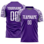 Maillot de football blanc à motif géométrique violet personnalisé par sublimation Maillot de football blanc à motif géométrique violet personnalisé par sublimation