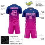 Maillot de football personnalisé rose et blanc profond, uniforme royal sublimé Maillot de football personnalisé rose et blanc profond, uniforme royal sublimé