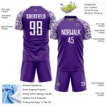 Maillot de football blanc à motif géométrique violet personnalisé par sublimation Maillot de football blanc à motif géométrique violet personnalisé par sublimation